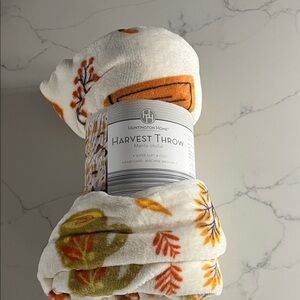 Huntington Home Autumn Leaf Throw Blanket
